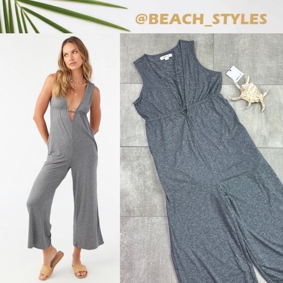 🔆O’NEILL🔆 IRYNA JUMPSUIT ROMPER PLANTS STRETCHY COMFORTABLE - Picture 1 of 16